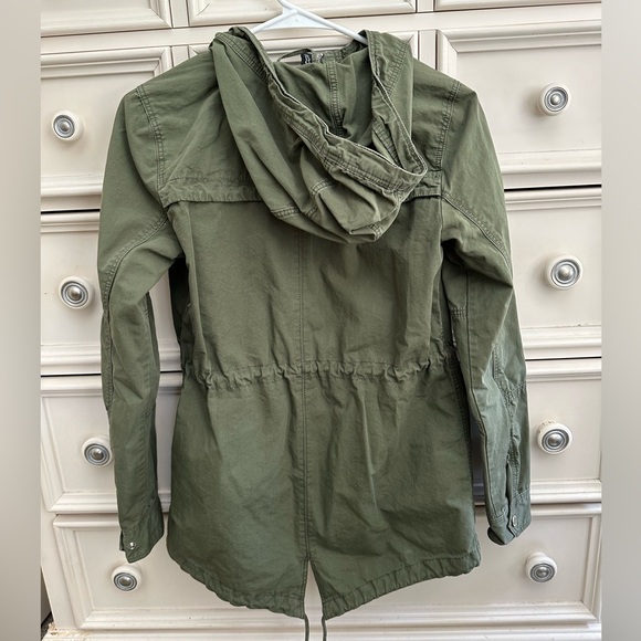 green army jacket - Picture 3 of 4